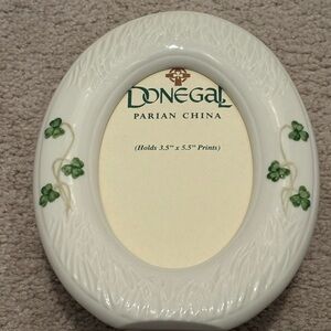 Donegal Parian China Oval Picture Frame wShamrock Detail Irish White and Green